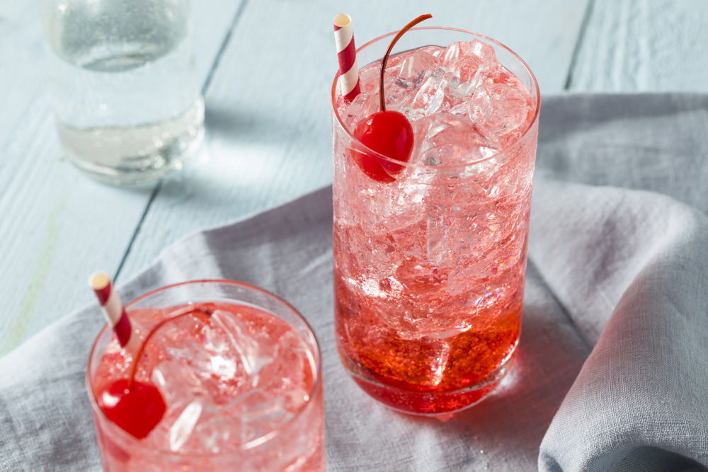 Resep mocktail shirley temple mocktail - Squeeze