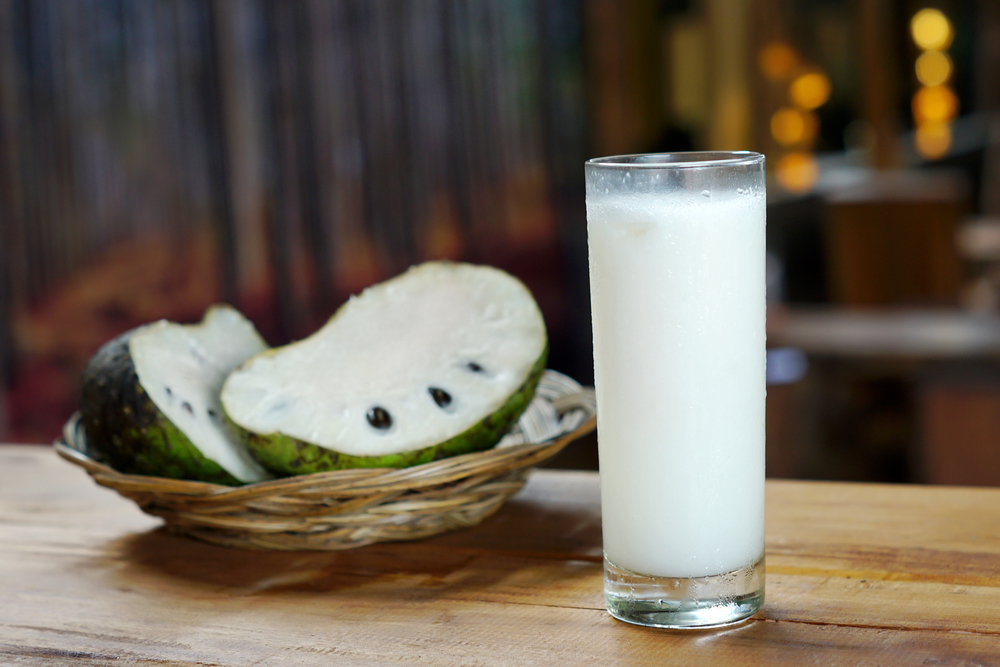 Jus sirsak: sirsak smoothie - SQUEEZE